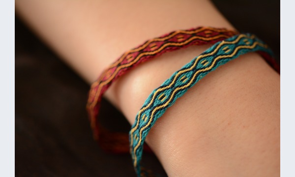 ヨコハマハンドメイドマルシェ実行委員会のカード織りミサンガ講座イベント