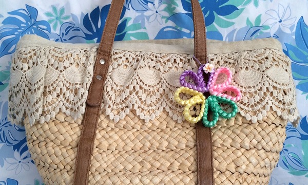 リボンで作る四つ葉のクローバーチャーム講座