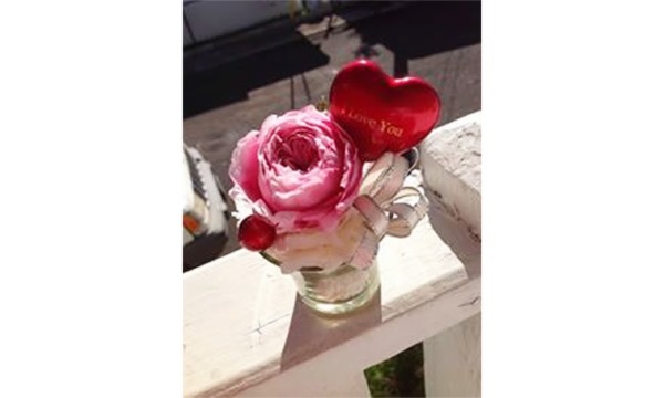 プリザーブドフラワーで彩るフラワーアレンジメント講座